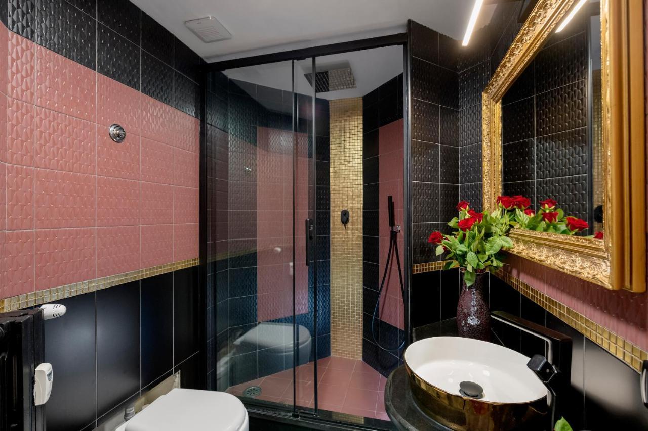 St.peter's Mirror - Romantic View Apartamento